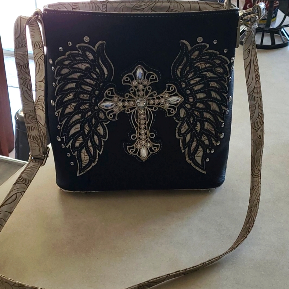 Angel Cross Concel Carry Bag